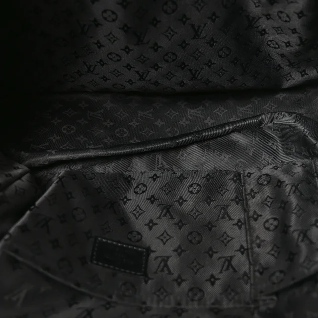 Louis Vuitton Stamped Alligator Embossed Havane Bowler PM Brun in Suede from FASHIONPHILE, photo 5 of 9