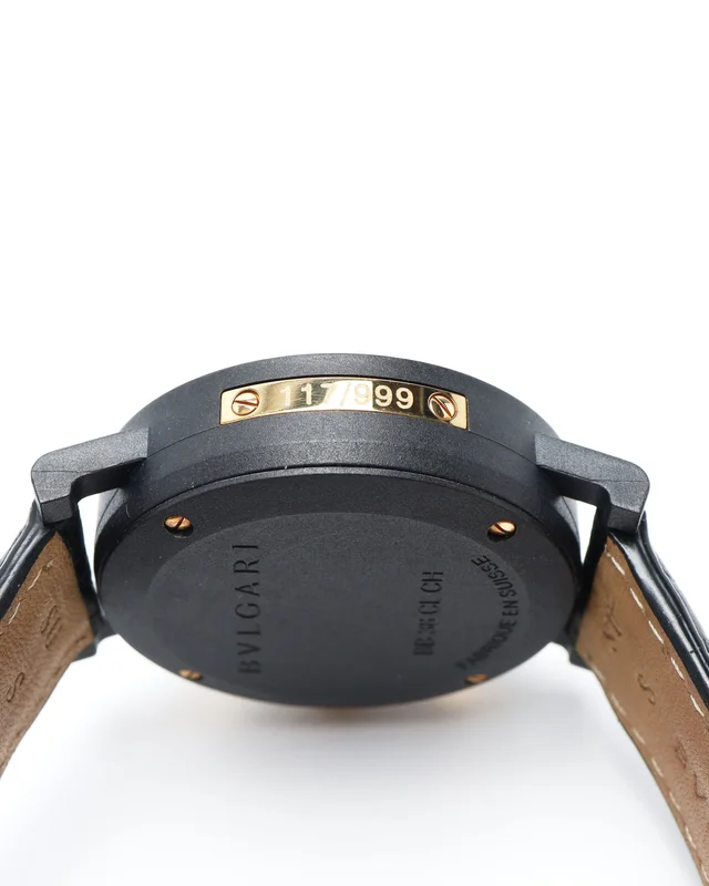 Bvlgari Carbon Gold Genève 38mm Ref BB38CLCH Full Set Watch in Gold Leather from A Retro Tale, photo 8 of 8