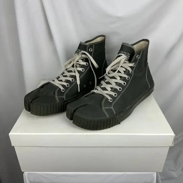 Maison Margiela Tabi High-Top Canvas Sneakers in green Canvas from Grailed