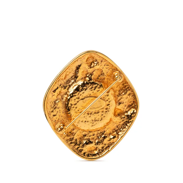 Gold Chanel Gold Plated Baroque Faux Pearl Brooch in Gold from Designer Revival, photo 2 of 2