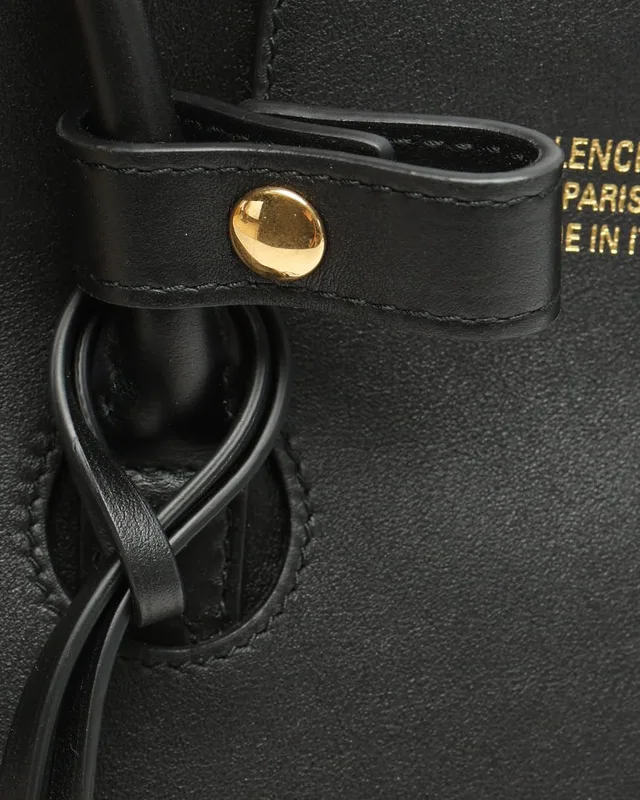 Balenciaga Mini Hampton Bag in Leather from A Retro Tale, photo 9 of 14
