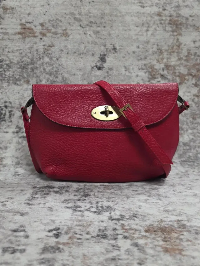 Mulberry Bayswater Leather Shoulder Bag Red in red Leather from Grailed