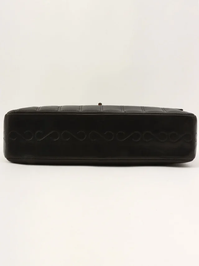 Chanel Around 2000 produced Chocolate Bar 2.55 CC Mark Chain Bag Black from VINTAGE QOO TOKYO, photo 11 of 17