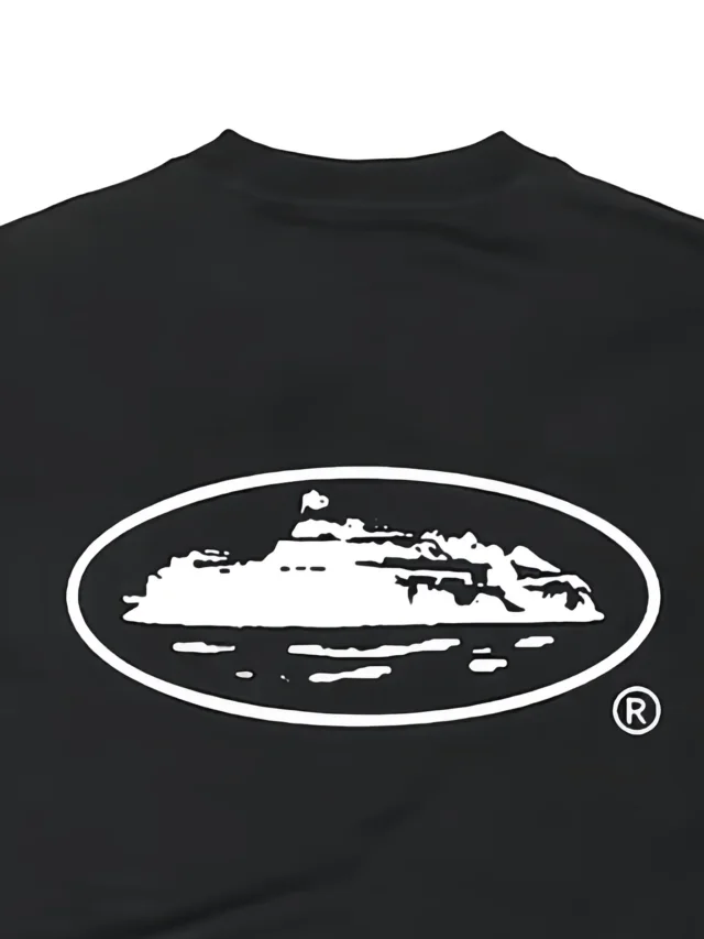 CORTEIZ OG island logo T-shirt, photo 2 of 2 from FARFETCH