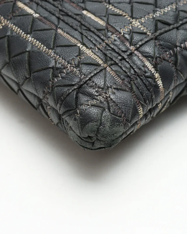 Bottega Veneta Intrecciato Leather Folder in Woven leather from A Retro Tale, photo 7 of 11