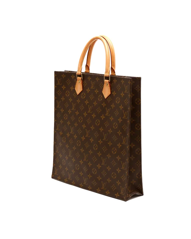 Louis Vuitton Monogram Sac Plat Tote Bag in Coated canvas from A Retro Tale, photo 3 of 9