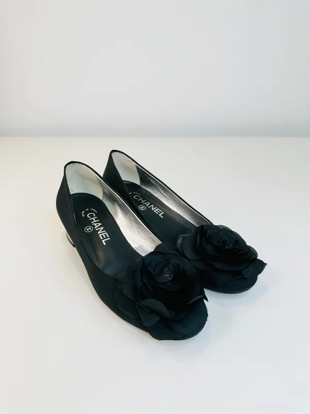 Chanel Satin Camellia Pumps - Size 37.5 in Satin from Edit Second Hand