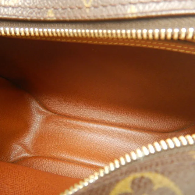 Louis Vuitton Monogram Shoulder Bag in Brown Canvas from LuxUness, photo 5 of 19