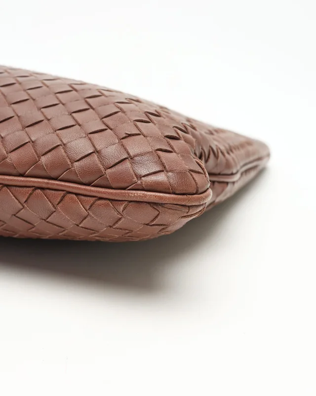 Bottega Veneta Intrecciato Tote Bag in Woven leather from A Retro Tale, photo 8 of 9