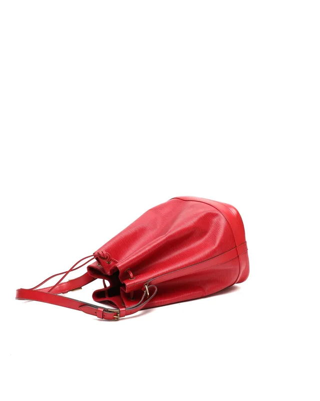 Louis Vuitton Epi Noé GM Bag in Leather from A Retro Tale, photo 4 of 8