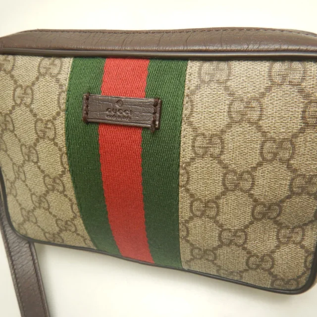 Gucci GG Supreme Canvas Leather Shoulder Bag in Beige Canvas from LuxUness, photo 6 of 8