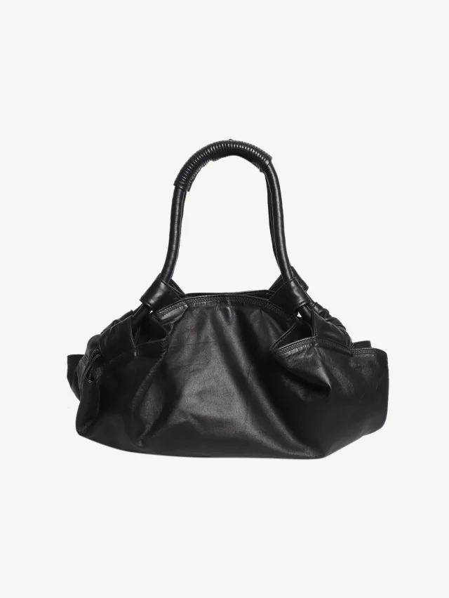 Loewe Black Aire nappa leather shoulder bag in Black Nappa leather from Sign of the Times, photo 3 of 7