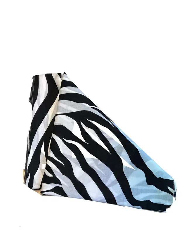 Dolce & Gabbana Scarf Cotton Black /White Zebra Pareo 250*150 in Black from Luxury Promise
