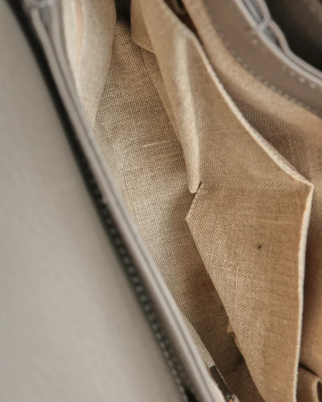 Gucci Interlocking G Top Handle Bag from A Retro Tale, photo 9 of 10