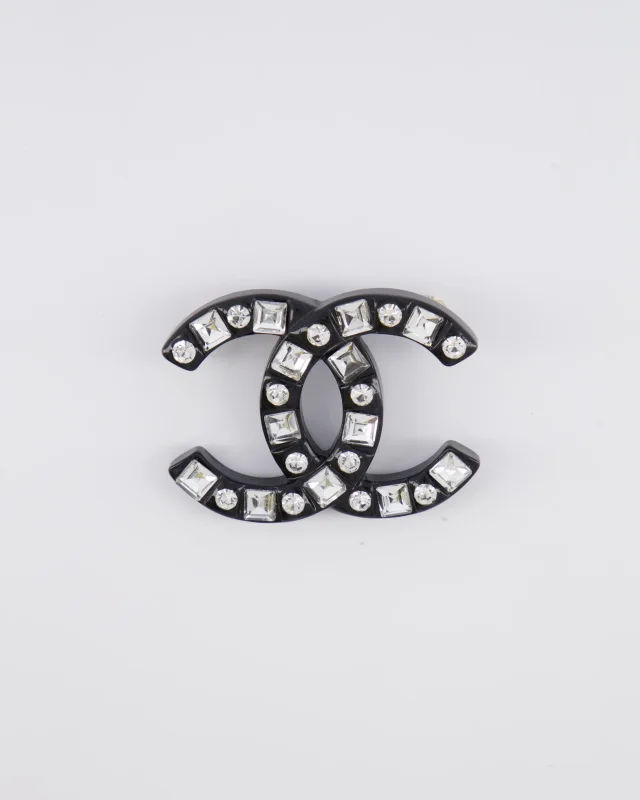 Chanel 24A Black and Crystal Embellished CC Logo Brooch in Black from Sellier, photo 3 of 5
