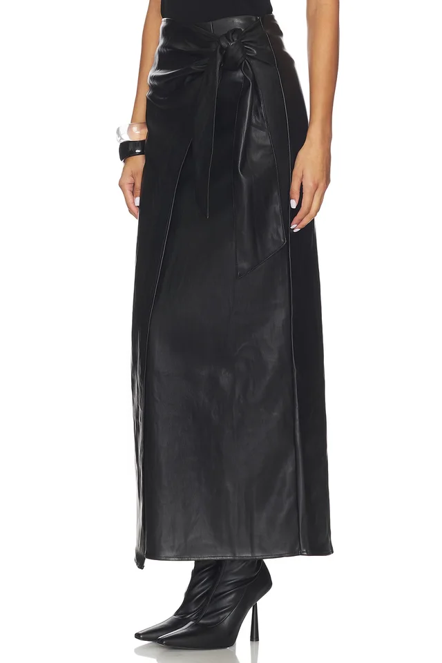 ALL THE WAYS Kassidy Faux Leather Skirt in Black, photo 3 of 6 from REVOLVE (Canada)
