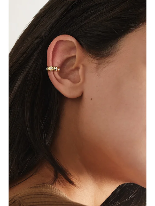 OCTAVIA ELIZABETH + NET SUSTAIN Nesting Gem 18-karat recycled gold diamond ear cuff in Metallic, photo 2 of 2 from NET-A-PORTER (Canada)