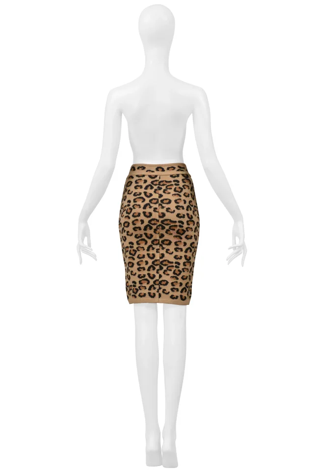 Alaïa Leopard Print Skirt 1991 in Wool from Resurrection Vintage, photo 8 of 8