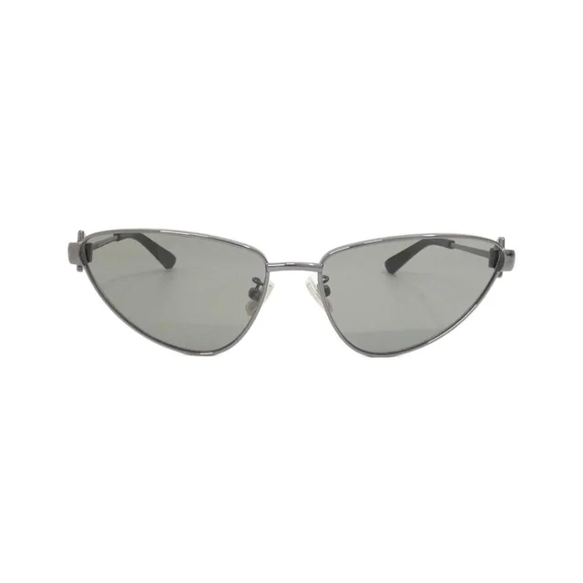 Bottega Veneta BV1186S Sunglasses in 001 テンプル(つる)xフロント(全幅): 14.5cmx14.5cm レンズ 横x縦: 5.8cmx3.7cm from KOMEHYO
