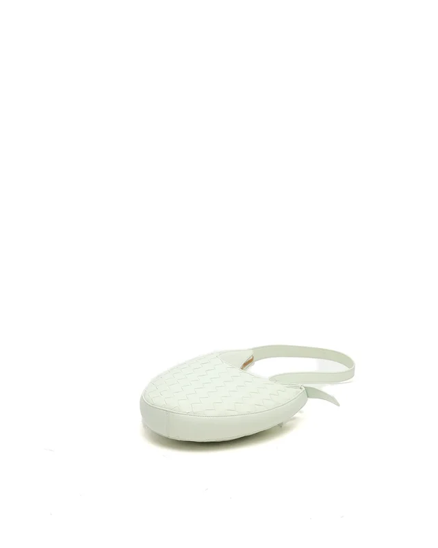 Bottega Veneta Small Intrecciato Drop Bag in Woven leather from A Retro Tale, photo 5 of 9
