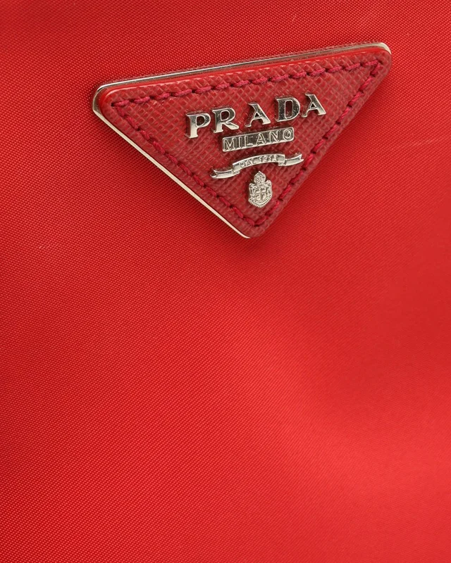 Prada Tessuto Saffiano Stitch Tote Bag in Saffiano leather from A Retro Tale, photo 7 of 9