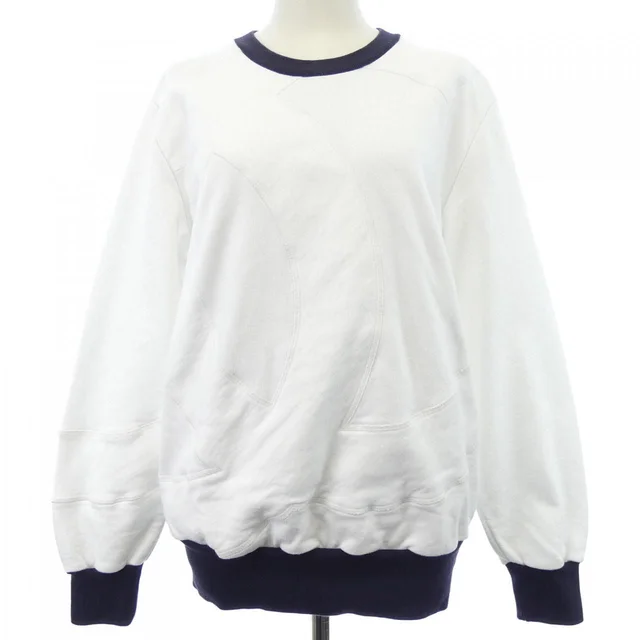 Chanel 18P Sweatshirt White in White from The Reluxe