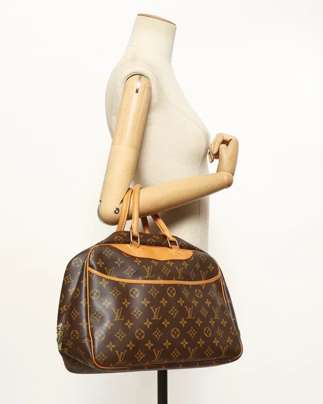 Louis Vuitton Monogram Deauville Bag in Coated canvas from A Retro Tale, photo 14 of 14