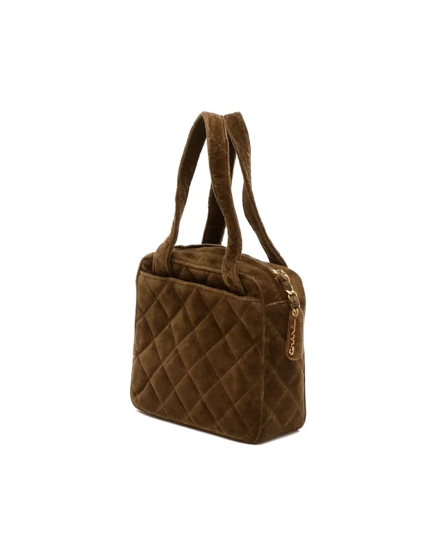 Chanel Velvet Bag in Velvet from A Retro Tale, photo 3 of 9