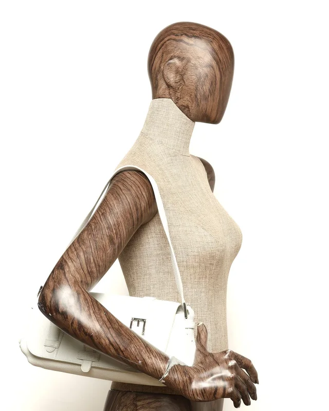 Loewe Senda Shoulder Bag in Leather from A Retro Tale, photo 9 of 9