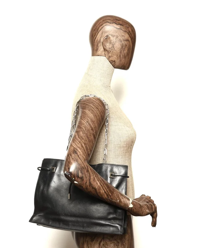 Gucci Leather Chain Bag in Leather from A Retro Tale, photo 8 of 8