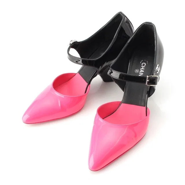Chanel Patent CC Logo Strap Mary Jane Pumps Black Pink Heels in Black Patent leather from The Reluxe