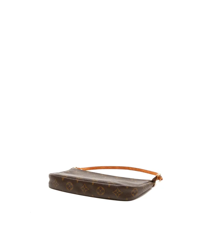 Louis Vuitton Monogram Pochette Accessoires Bag in Coated canvas from A Retro Tale, photo 5 of 8