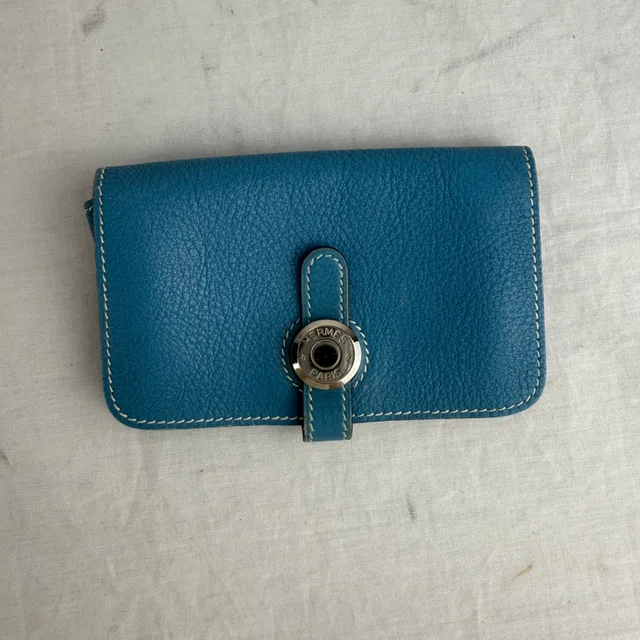 Hermès Dogon Credit Card Wallet in Leather from Reowned