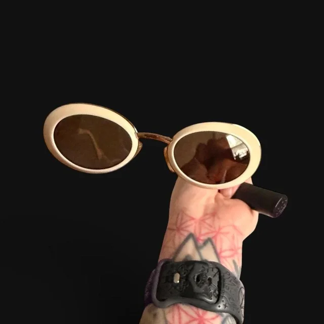 Fendi Women's Round Sunglasses - Tan/Cream in neutral|brown from Depop, photo 1 of 1