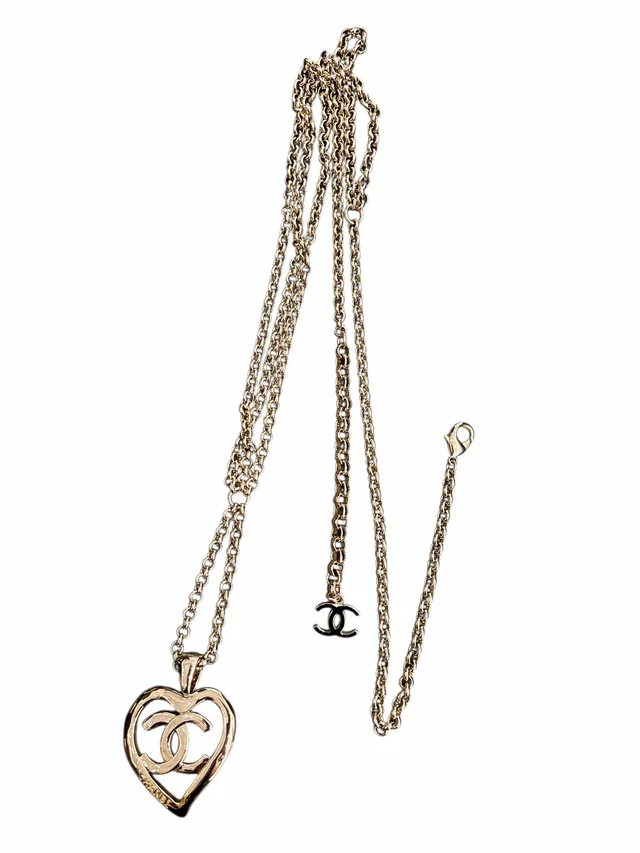 Chanel chain belt with dangling heart LGHW B22P from Luxury Promise