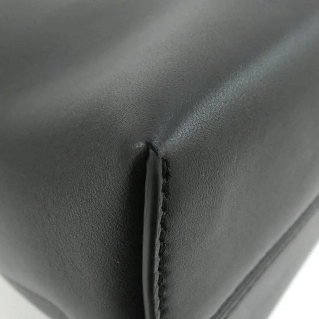 Fendi First Medium 8BP127 ABVE Bag in F0KUR/NERO(ネロ) / GOLD(ゴールド)金具 from KOMEHYO, photo 3 of 6