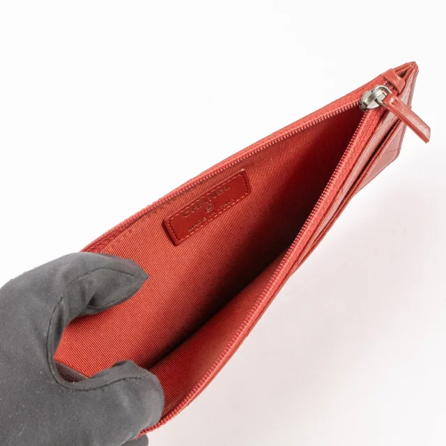 Chanel Vintage Red Calfskin Zipped Card Holder Wallet in Red Calfskin from Labellov, photo 3 of 3