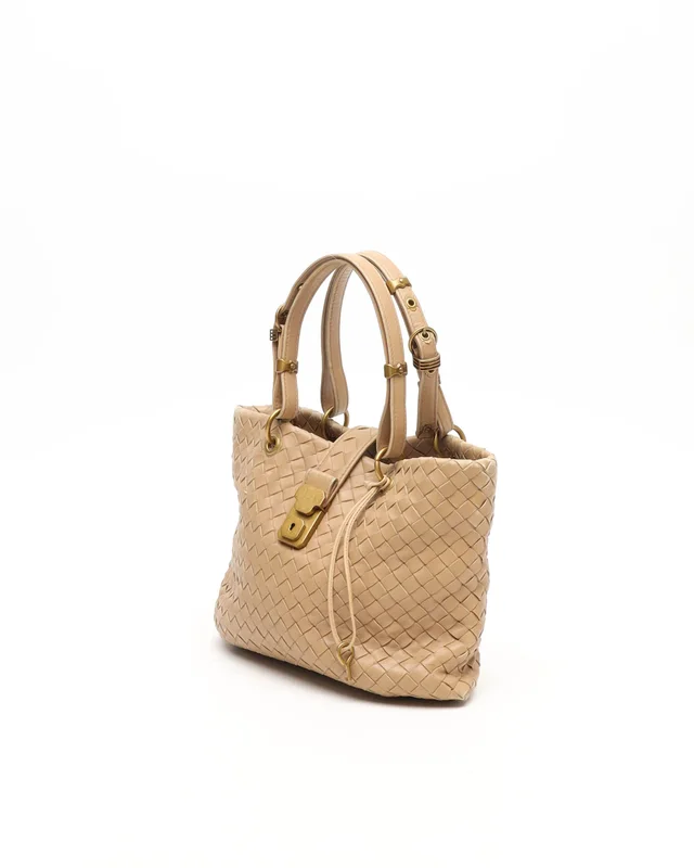 Bottega Veneta Intrecciato Capri Small Bag in Woven leather from A Retro Tale, photo 2 of 13