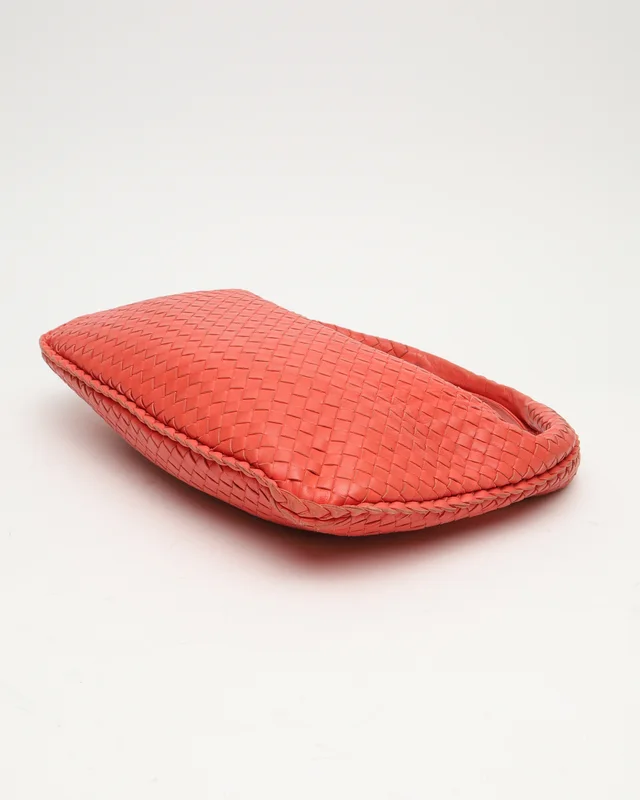 Bottega Veneta Intrecciato Medium Hobo Bag in Woven leather from A Retro Tale, photo 5 of 9