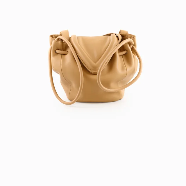 Bottega Veneta Beak Shoulder bag Beige in Beige Nappa leather from The Purse Affair