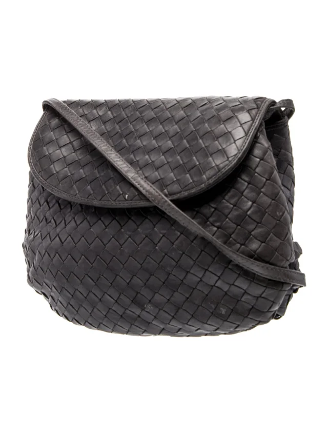 Bottega Veneta Crossbody in gray Woven leather from The RealReal, photo 3 of 6