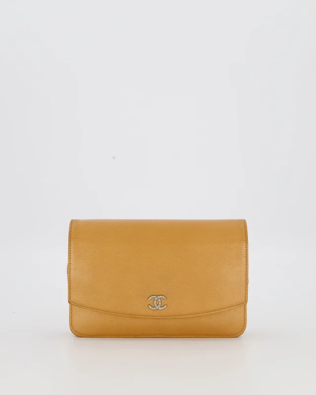 Chanel Gold Wallet on Chain Bag in Gold Caviar leather from Sellier, photo 5 of 22