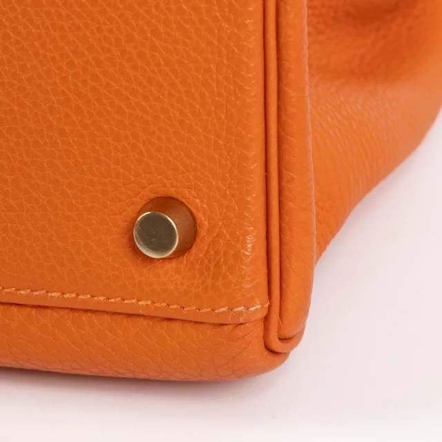 Hermès Kelly 32 Orange Togo GHW in Orange Togo leather from Labellov, photo 9 of 18