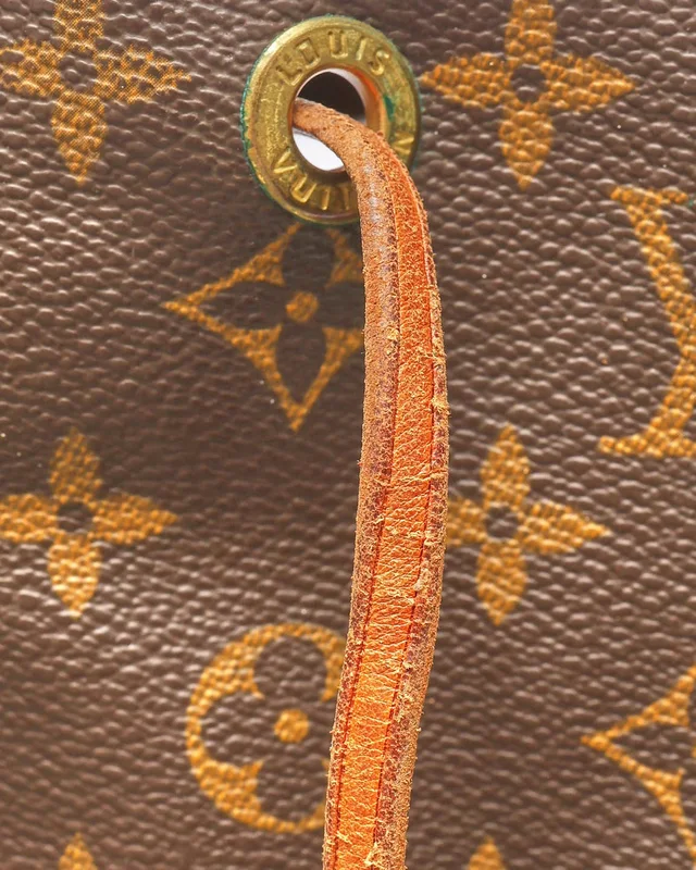 Louis Vuitton Monogram Petit Noé Bag in Coated canvas from A Retro Tale, photo 6 of 9