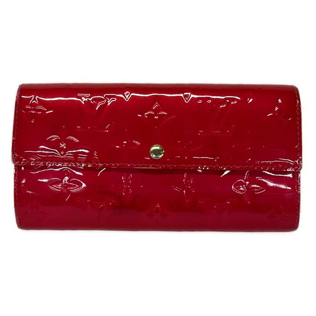 Louis Vuitton Wallet Monogram Vernis Portefeuille Sarah Rose Pop Leather in Pink Leather from The Reluxe