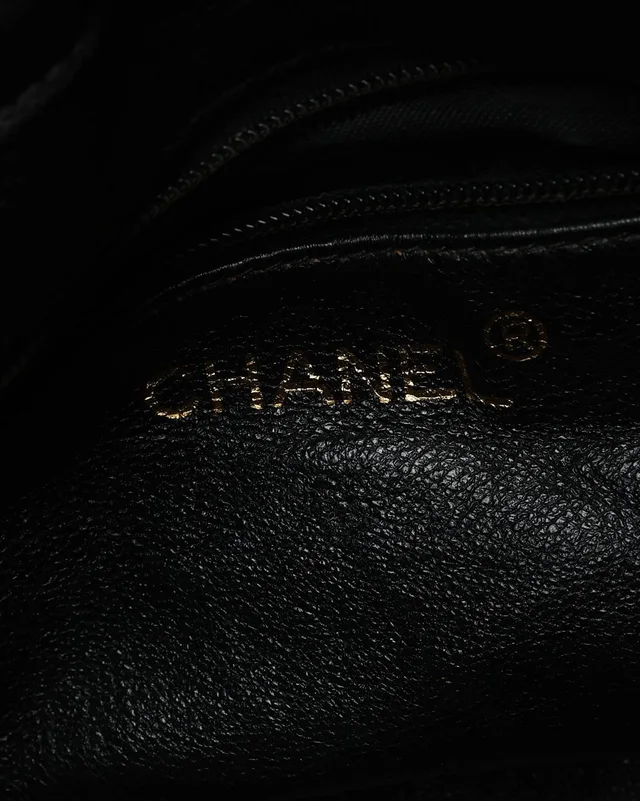 Chanel CC Tassel Bucket On Chain Bag in Leather from A Retro Tale, photo 7 of 9