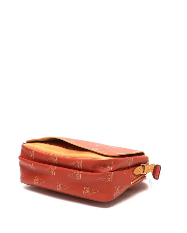 Louis Vuitton 1995 America's Cup Calvi Messenger Bag in Coated canvas from A Retro Tale, photo 5 of 12
