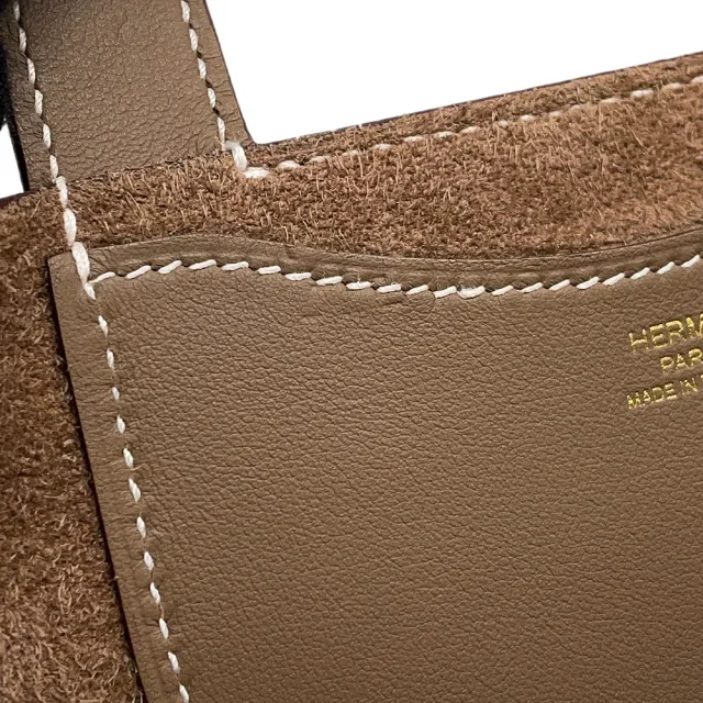 Hermès In the loop Etoupe Taurillon Clemence Swift Leather Size 18 in Taupe Clemence leather from GALLERY RARE, photo 10 of 14