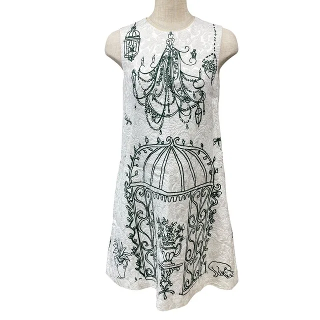 Dolce & Gabbana Nosleeve Jacquard Dress Rayon White Green 36: Gorgeous in White from The Reluxe