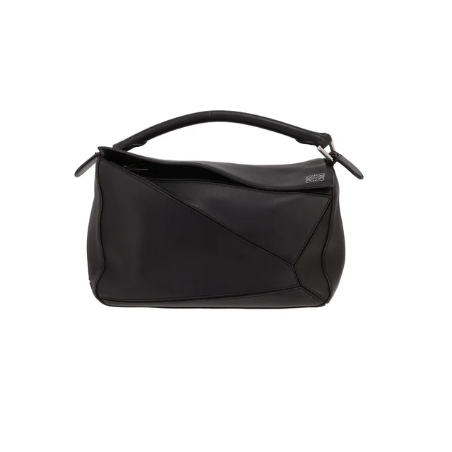 Loewe Puzzle handbag in Black Leather from Collector Square, photo 2 of 5